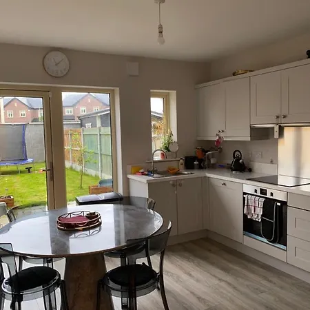 Casa de Férias Cosy Good Vibes Only - Home In Kildare Kildare